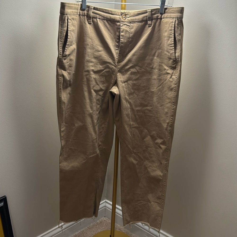 Women’s J.Crew, high-rise girlfriend Chino size 14